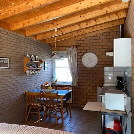 Vakantiehuis Eenvoudig Zomerhuisje Blenck 36 - Bungalowpark De Blenck Aan Zee Callantsoog